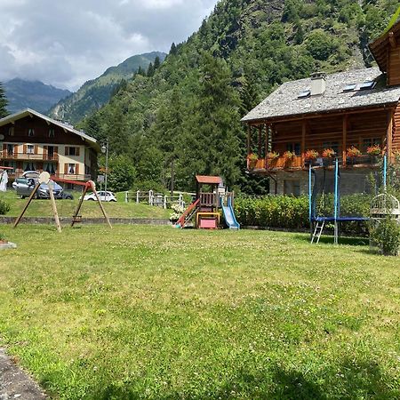 L'Aria Di Casa Bed & Breakfast Alagna Valsesia Eksteriør bilde