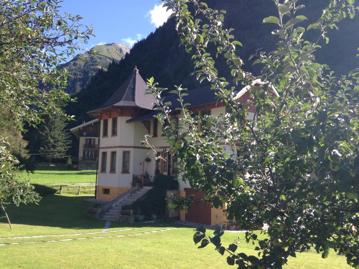 L'Aria Di Casa Bed & Breakfast Alagna Valsesia Eksteriør bilde
