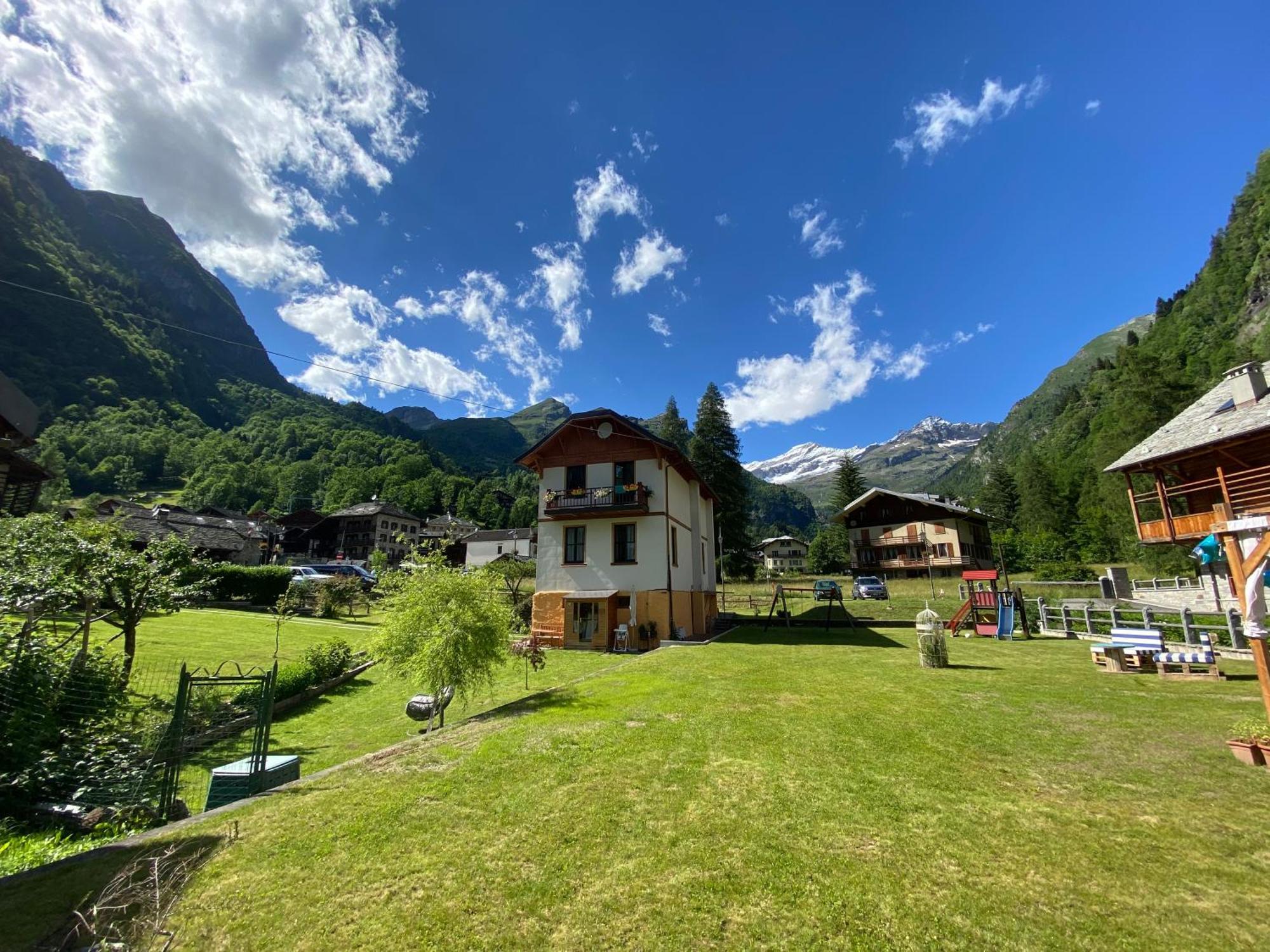 L'Aria Di Casa Bed & Breakfast Alagna Valsesia Eksteriør bilde