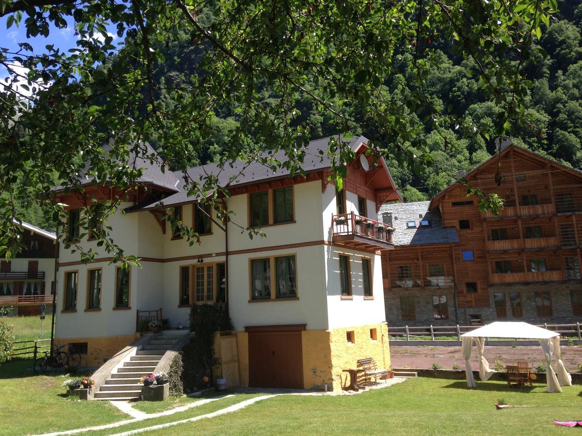 L'Aria Di Casa Bed & Breakfast Alagna Valsesia Eksteriør bilde
