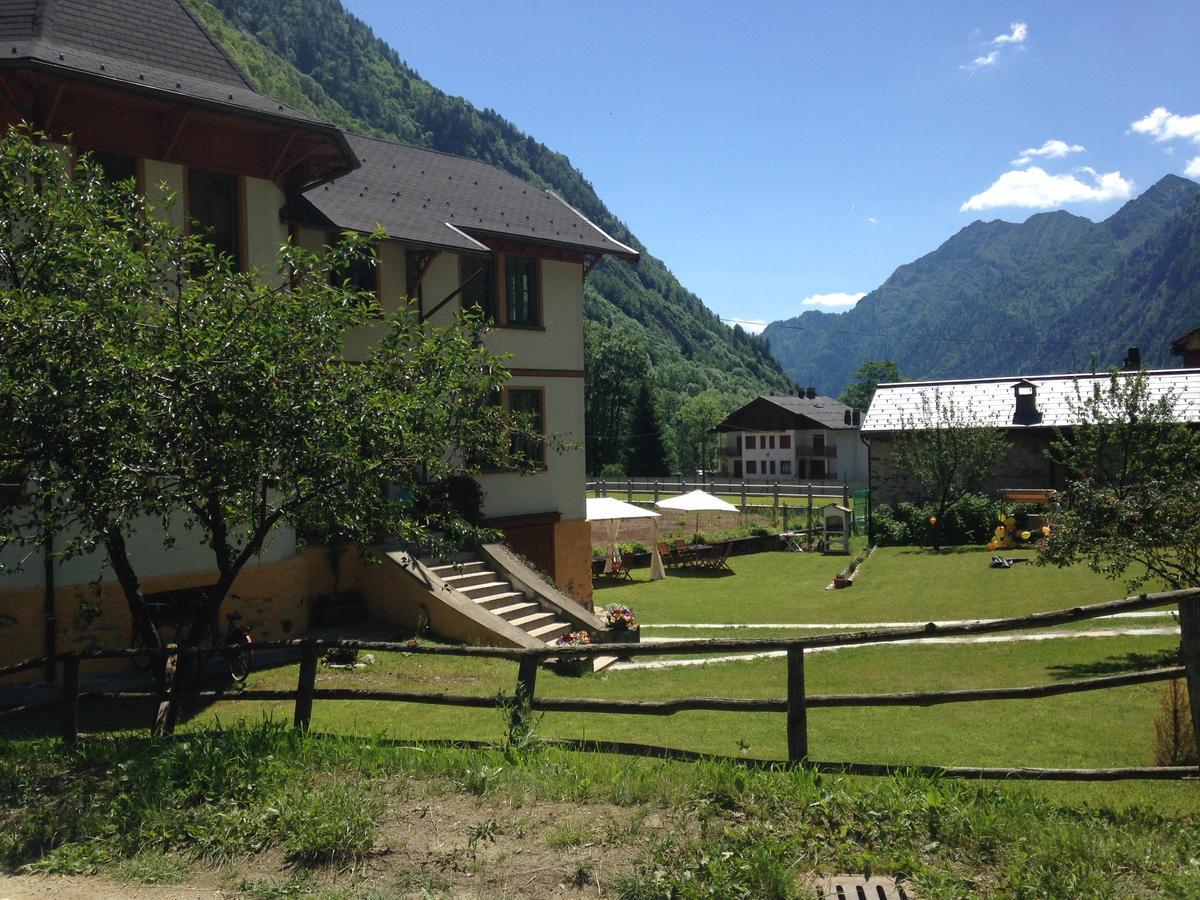 L'Aria Di Casa Bed & Breakfast Alagna Valsesia Eksteriør bilde
