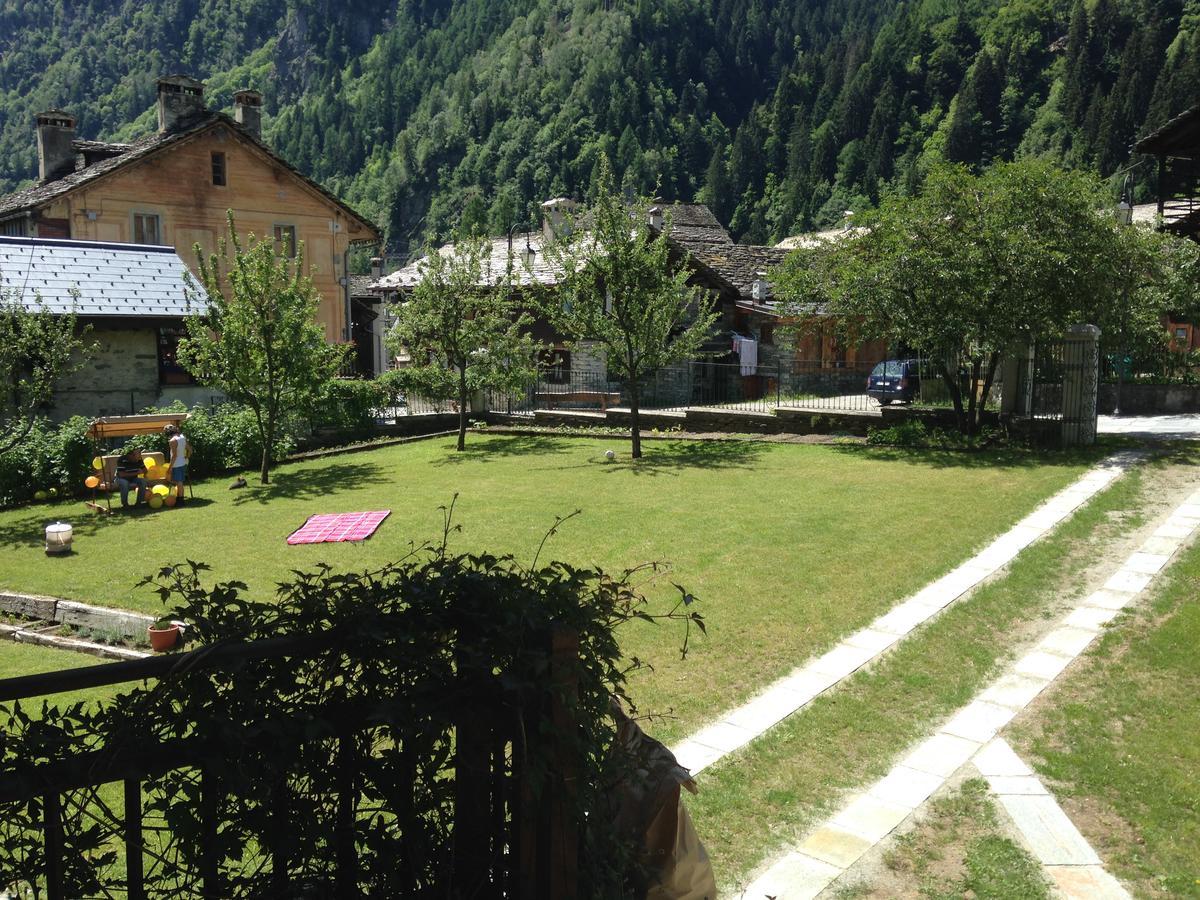 L'Aria Di Casa Bed & Breakfast Alagna Valsesia Eksteriør bilde